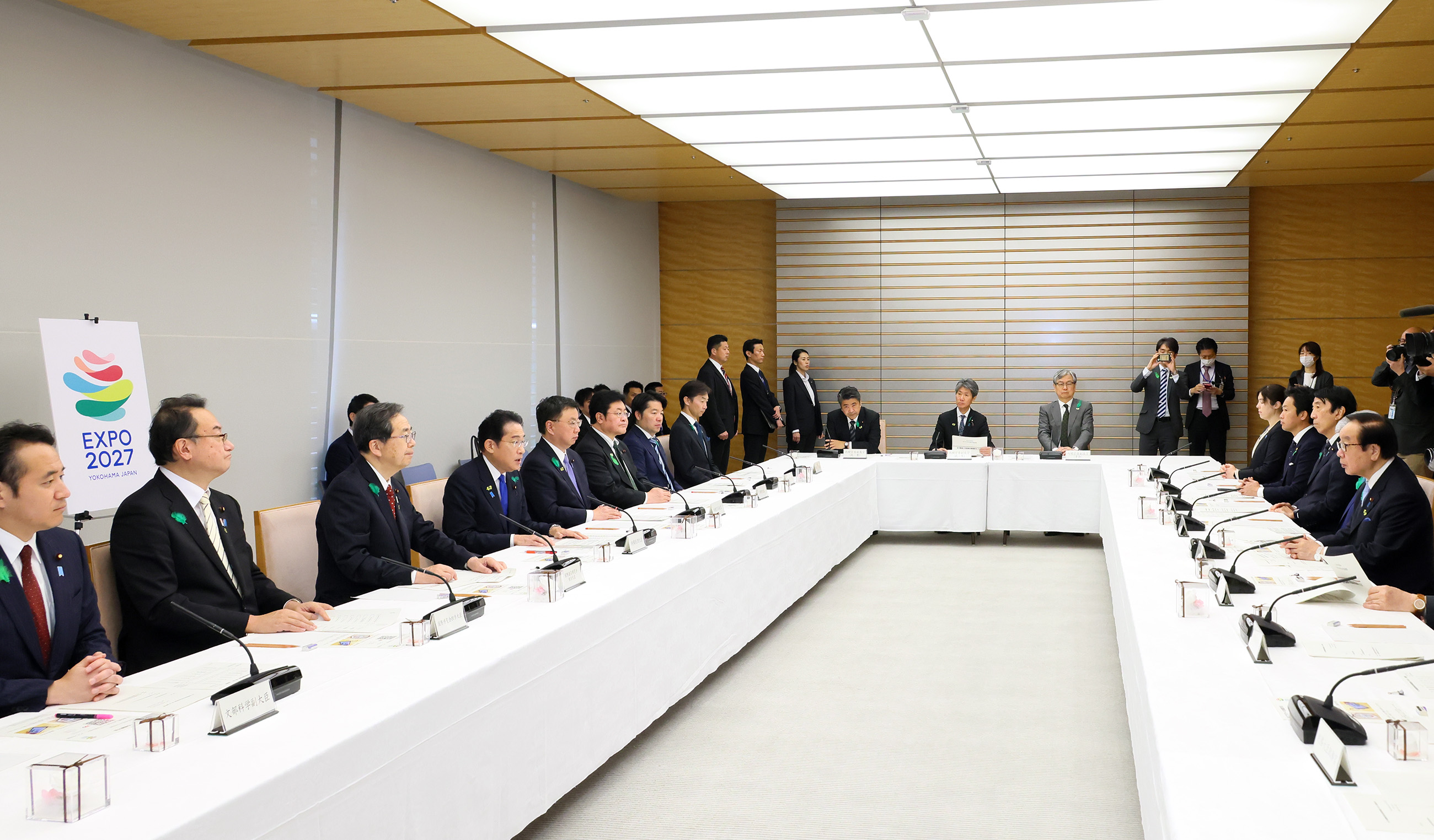 会議のまとめを行う岸田総理４