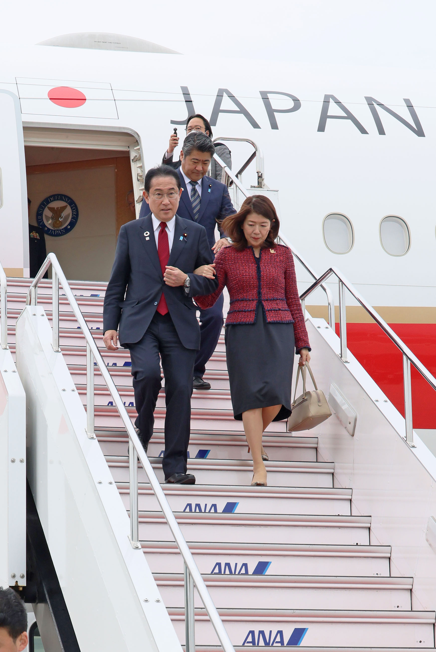 広島県に到着した岸田総理１
