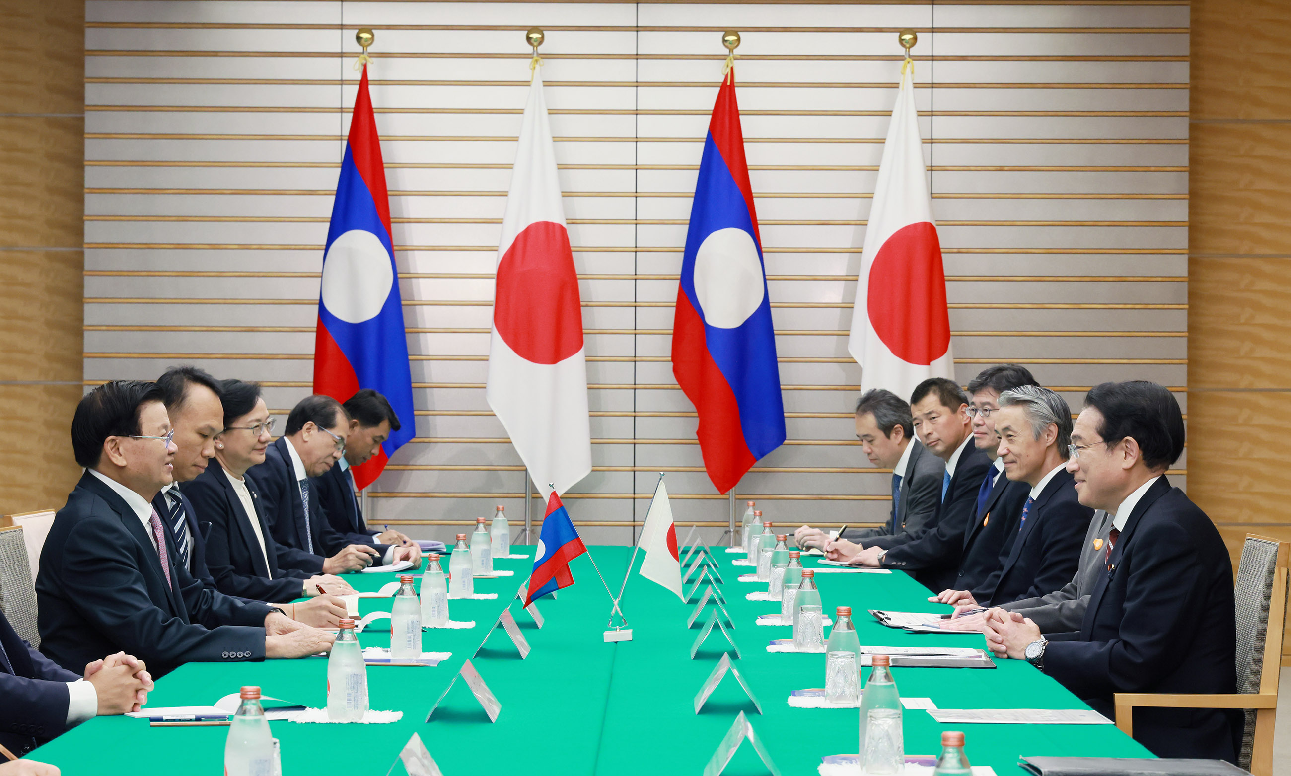 日・ラオス首脳会談