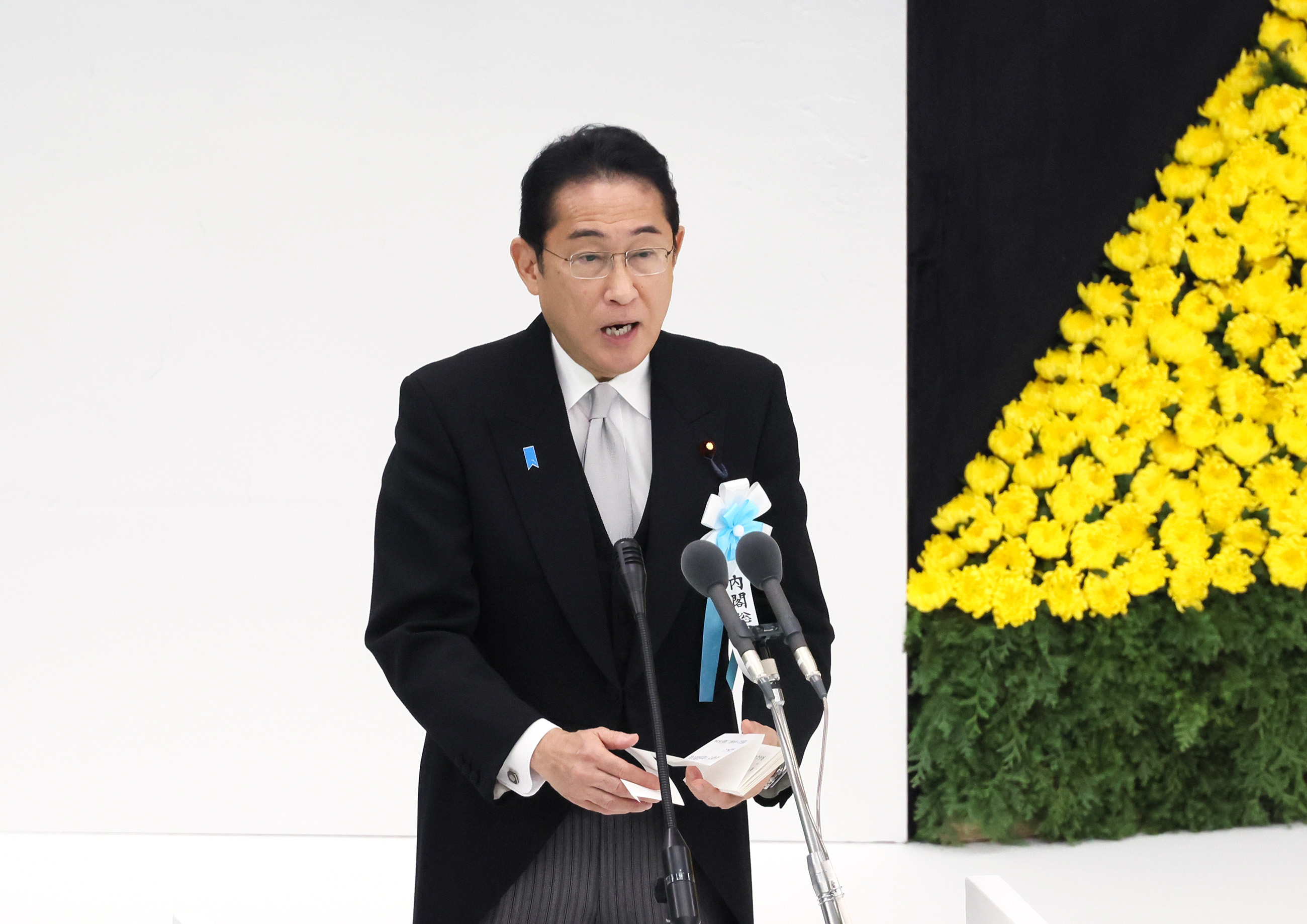 式辞を述べる岸田総理