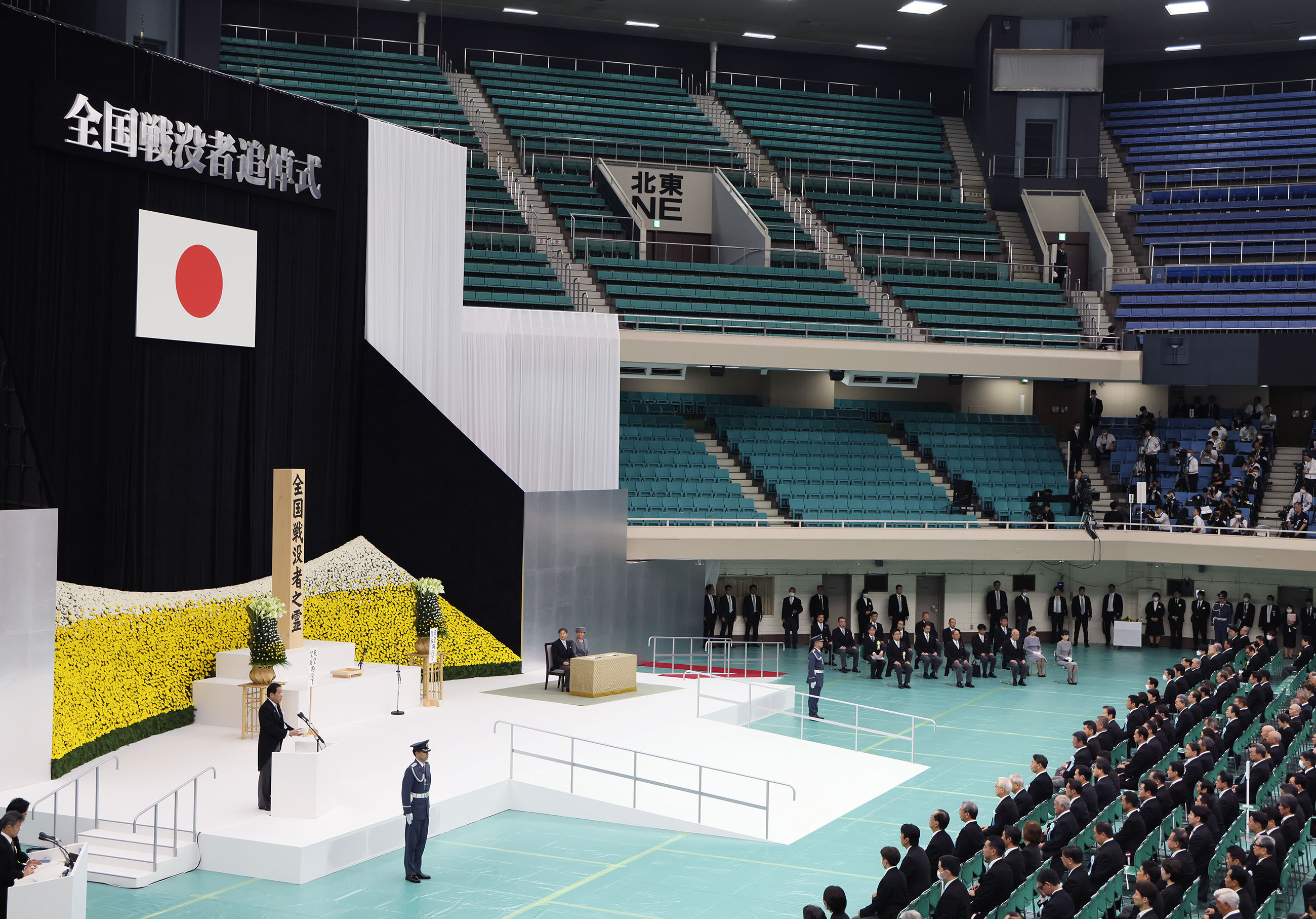 式辞を述べる岸田総理３
