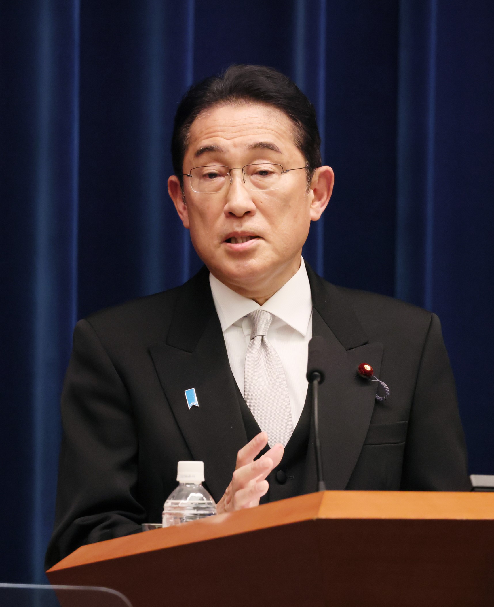 冒頭に発言する岸田総理７
