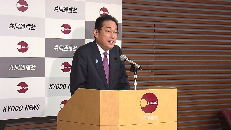 スピーチを行う岸田総理