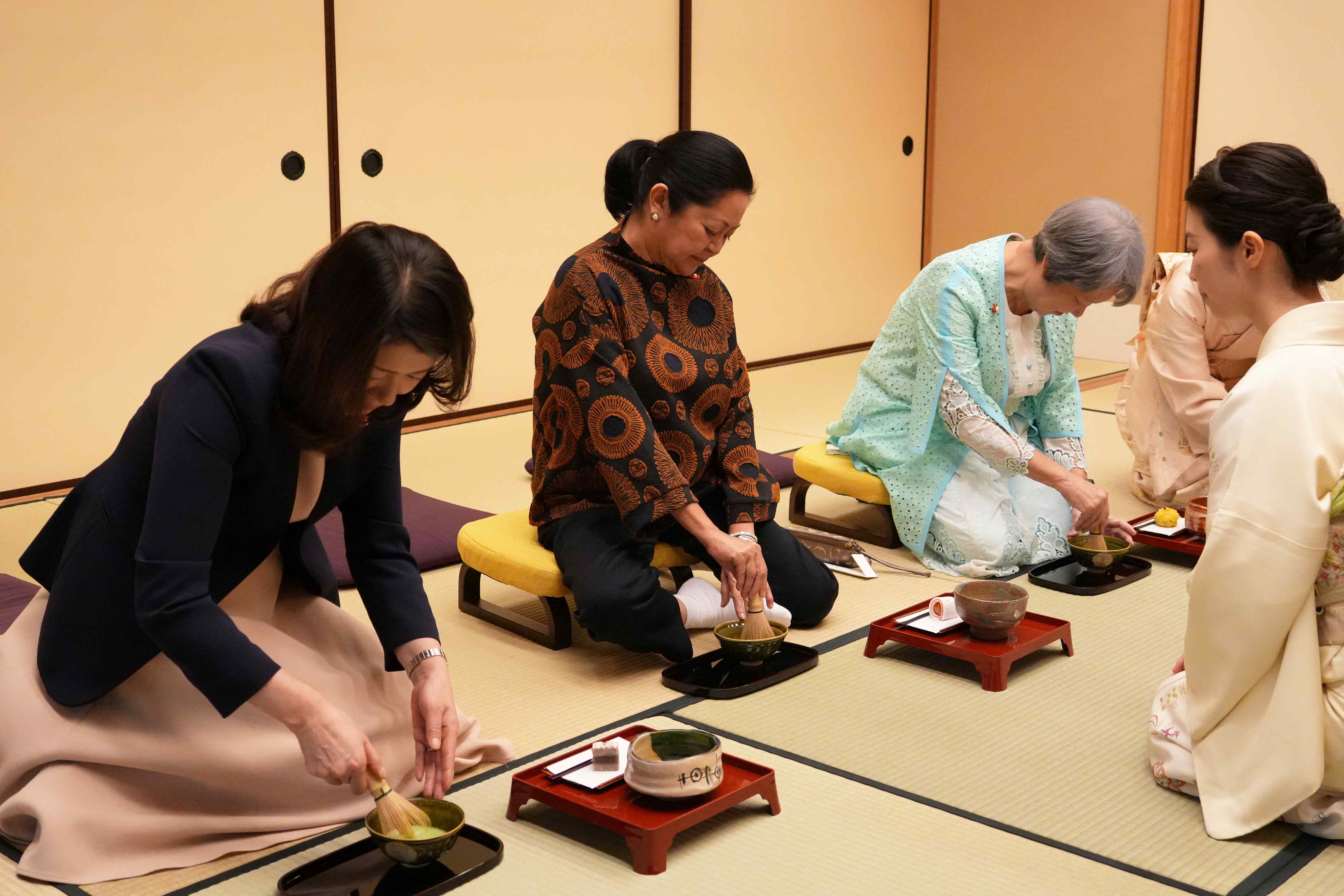 岸田総理夫人主催昼食会２