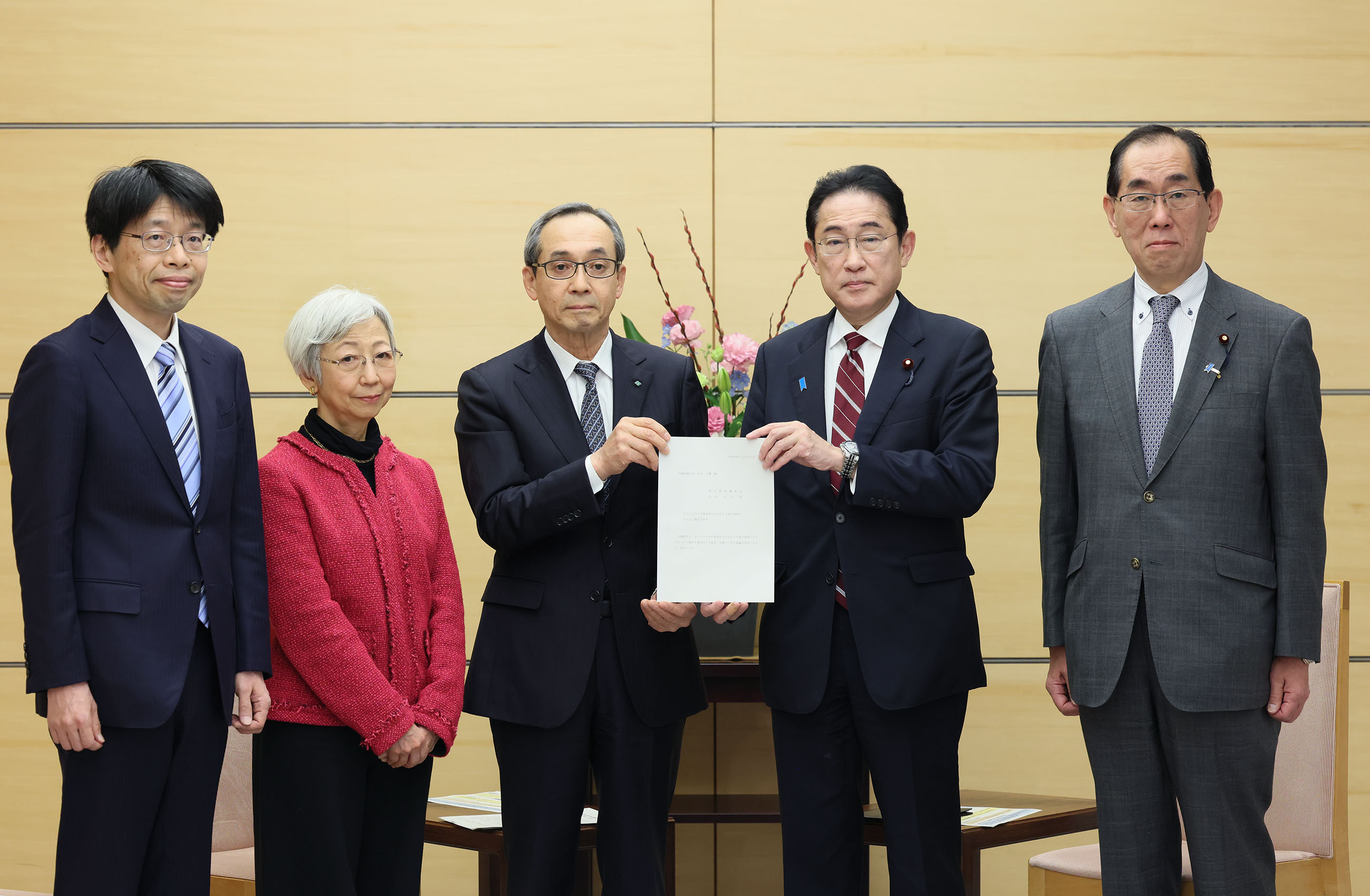 地方制度調査会による答申手交