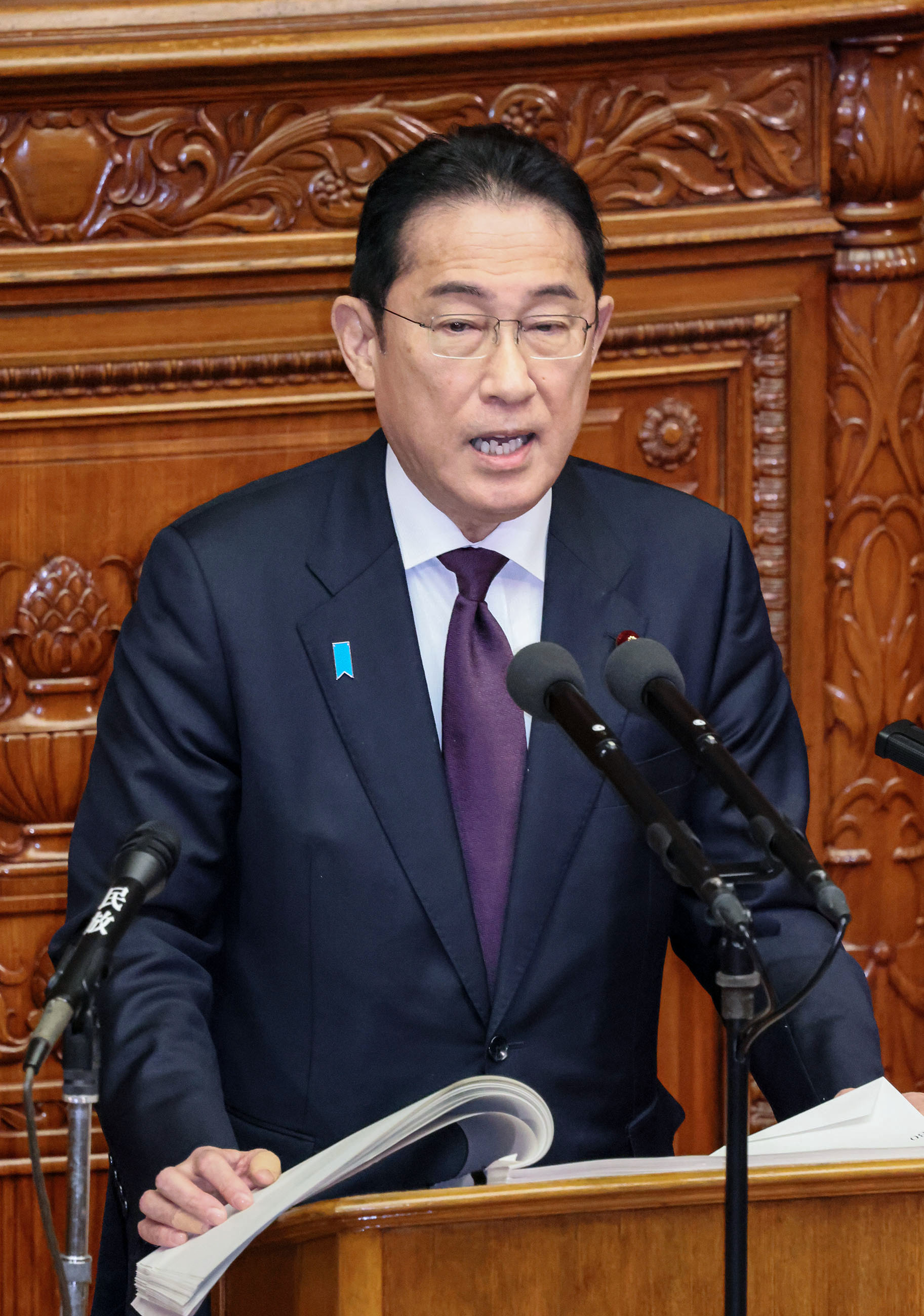 衆議院本会議で施政方針演説を行う岸田総理３