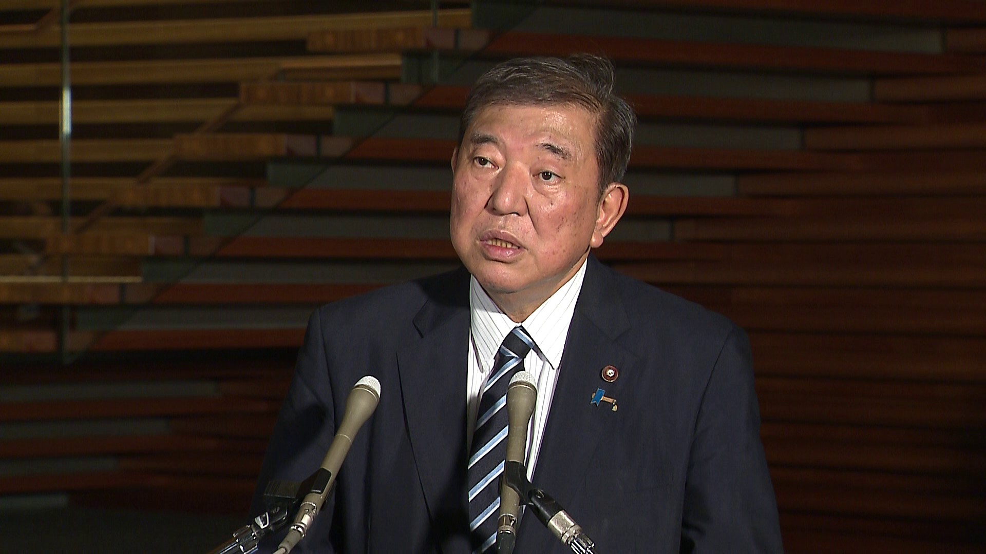日銀総裁との会談及び日韓、日豪各首脳電話会談についての会見