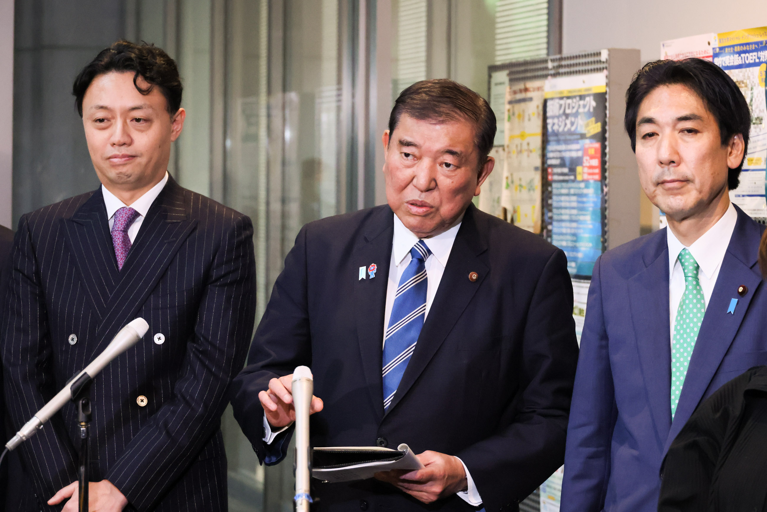 会見を行う石破総理
