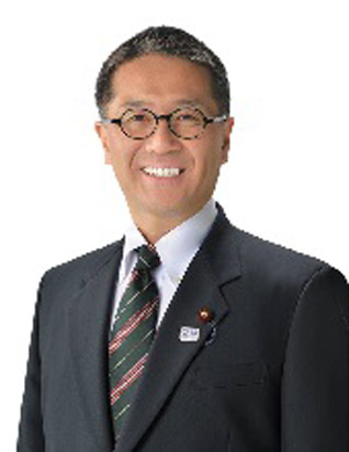 顔写真:伊藤忠彦