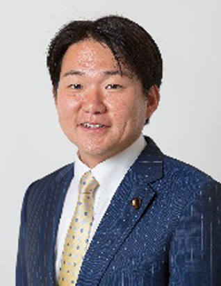 顔写真:山下雄平