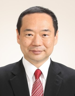 顔写真:藤井比早之