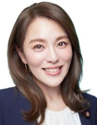 顔写真:今井絵理子