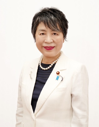 顔写真:上川陽子
