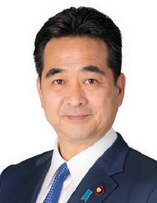 顔写真:坂井学