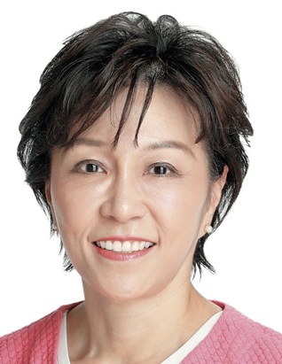 顔写真:佐藤ゆかり