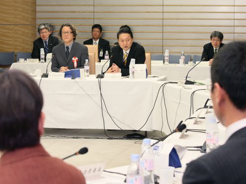 「新しい公共」円卓会議の写真４